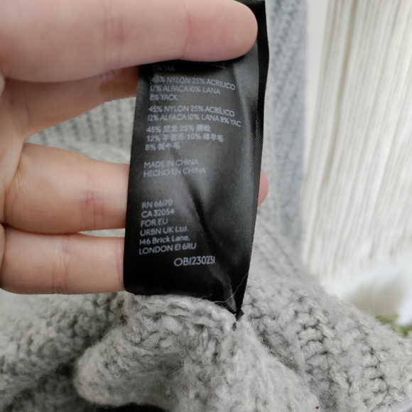 Anthropologie Maeve Athena Cowl Neck Sweater Small Grey Thick Knit Cropped - Picture 12 of 12